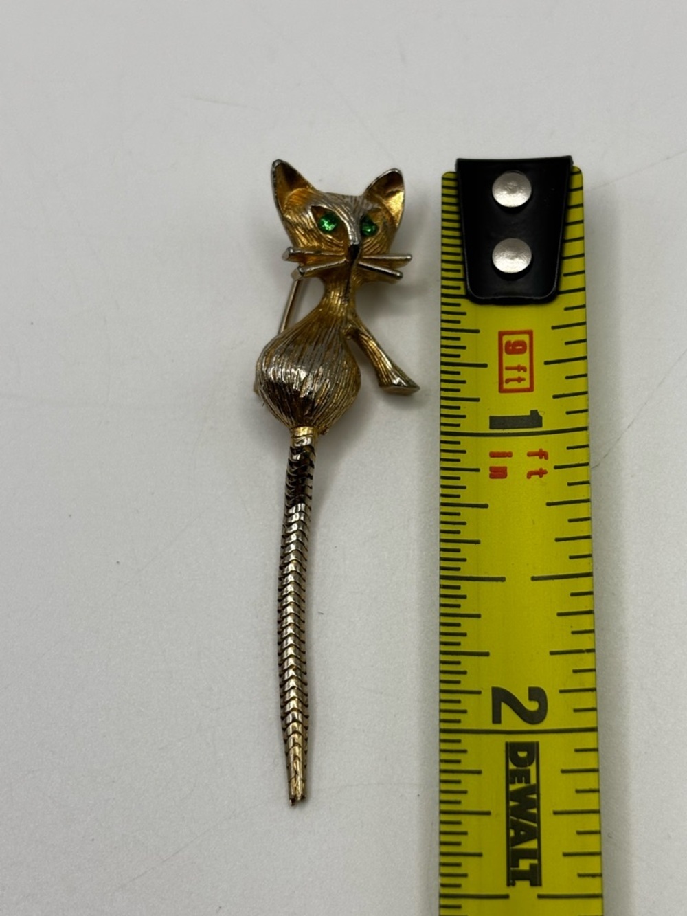 Vintage Cat Brooch with Flexible Snake Tail - Picture 14 of 14